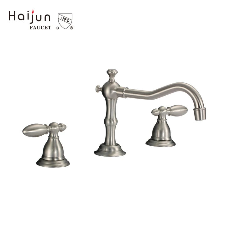 China Sanitary Ware 3 Holes Double Handle Brass bathroom faucet 3 hole 8 inch 2 handle faucet with bathroom faucets