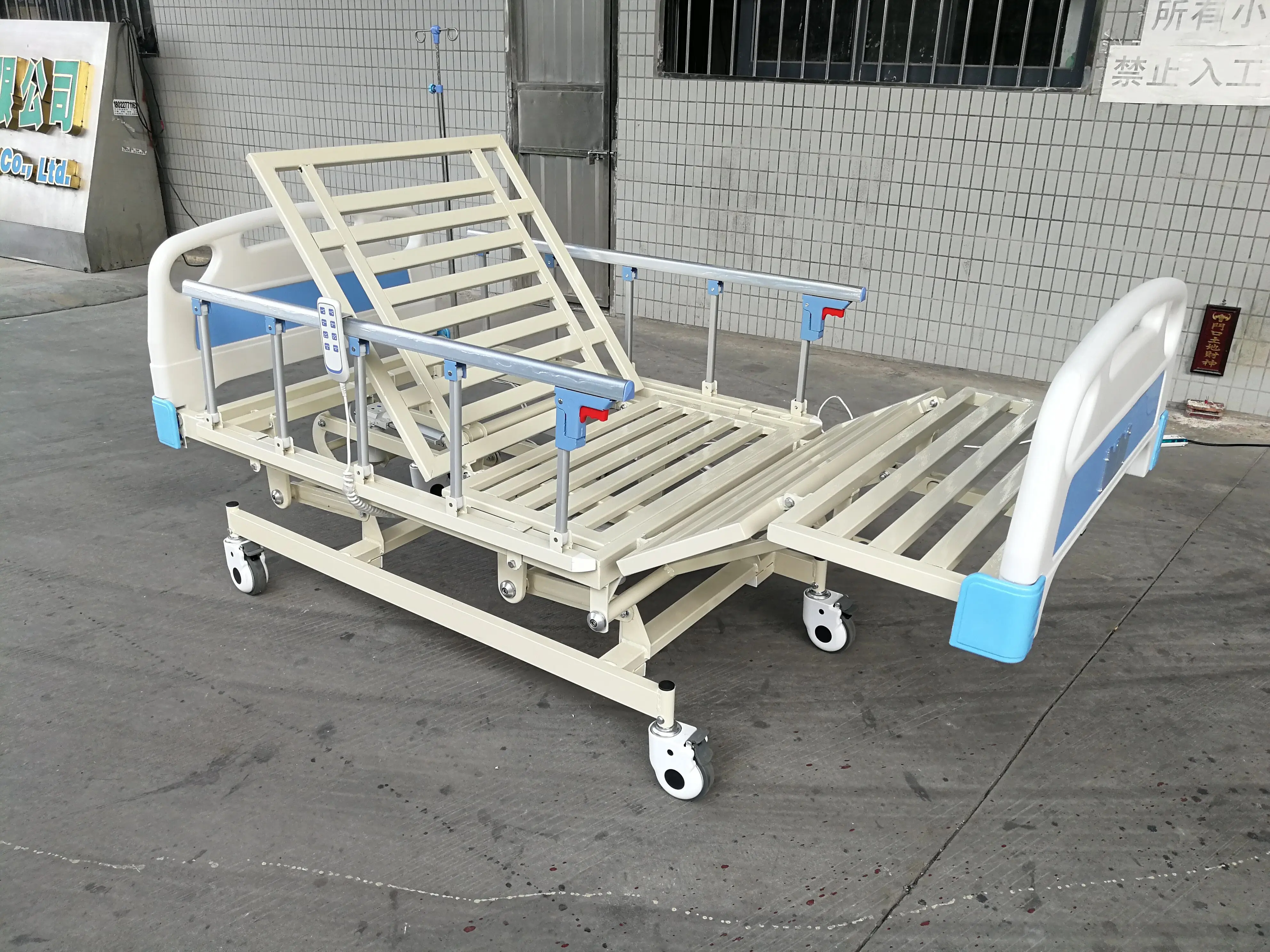 3 Function Electric Seating convertible hospital recliner chair bed