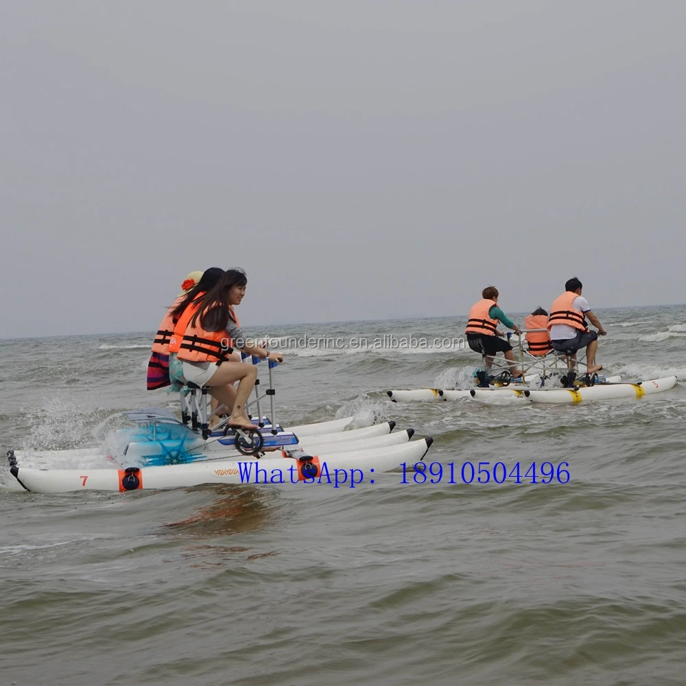 Hot Selling Tourism Three Riders Water Bikes Pedal Boats Supply