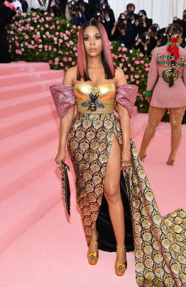 Fashion wedding dress new style floral brocade woven metallic dress jacquard fabric for garments and home textile