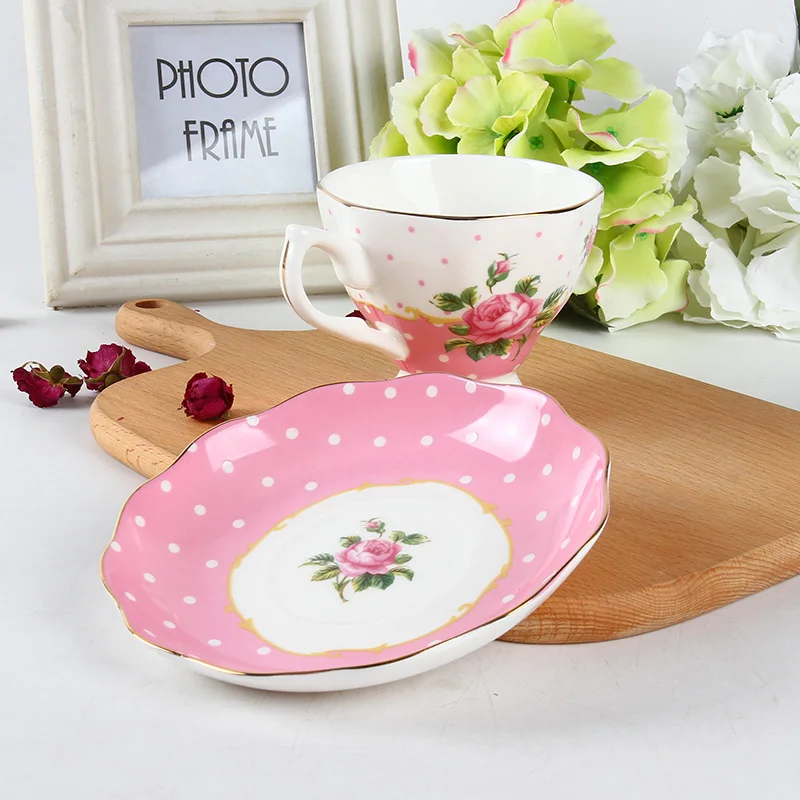 Romantic Style Ceramic cup Bone China Royal Coffee Cups And Saucers