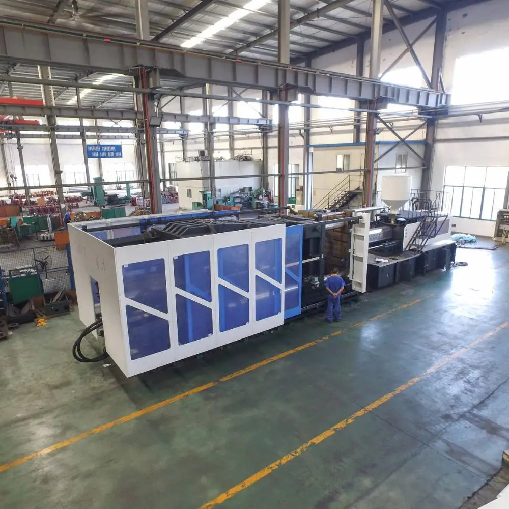SONLY U2600TS 2600 ton Injection molding machine big pallet chair bumper