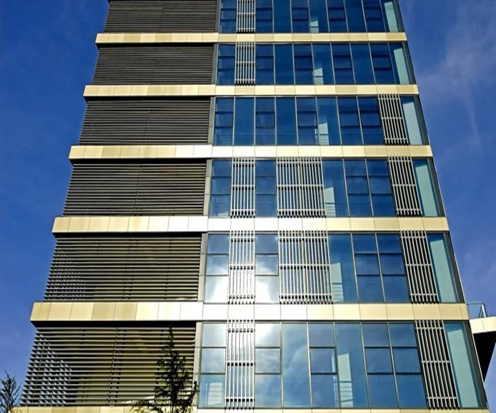 
 Мощный Погодоустойчивый Солнечный затеняющий фасад и ДПК стеновой сайдинг  