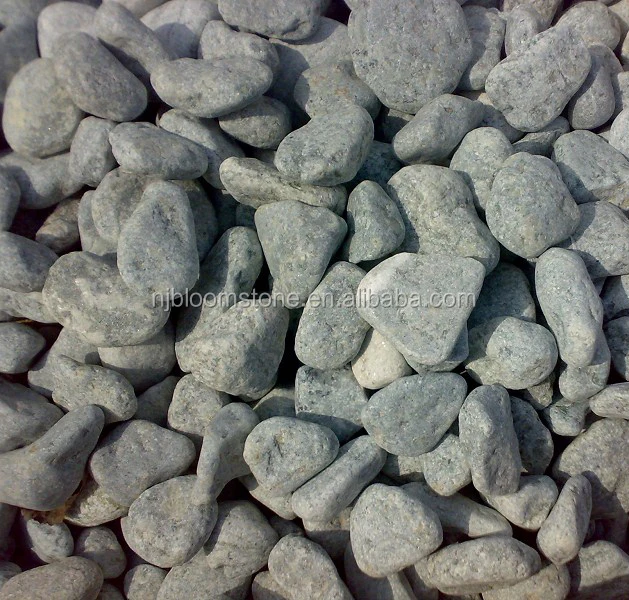 
white quartz gravel pebble stones 