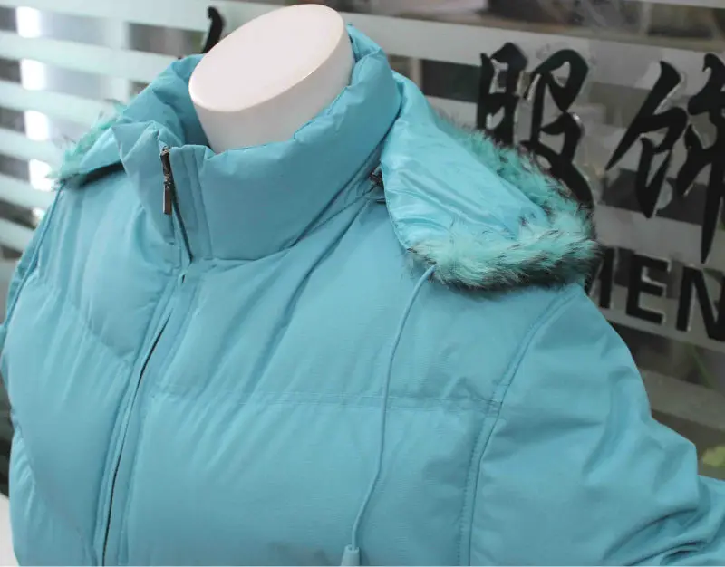 2021 Wholesale Ladies Bubble Coat Cotton Down Fabric Puffy Winter Jacket Women Ladies Winter Trench Coat Cropped Puffer