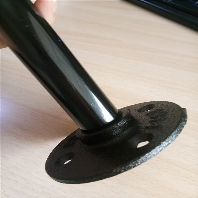 Industrial pipe fittings 6 bottles wine rack black cast iron floor flange