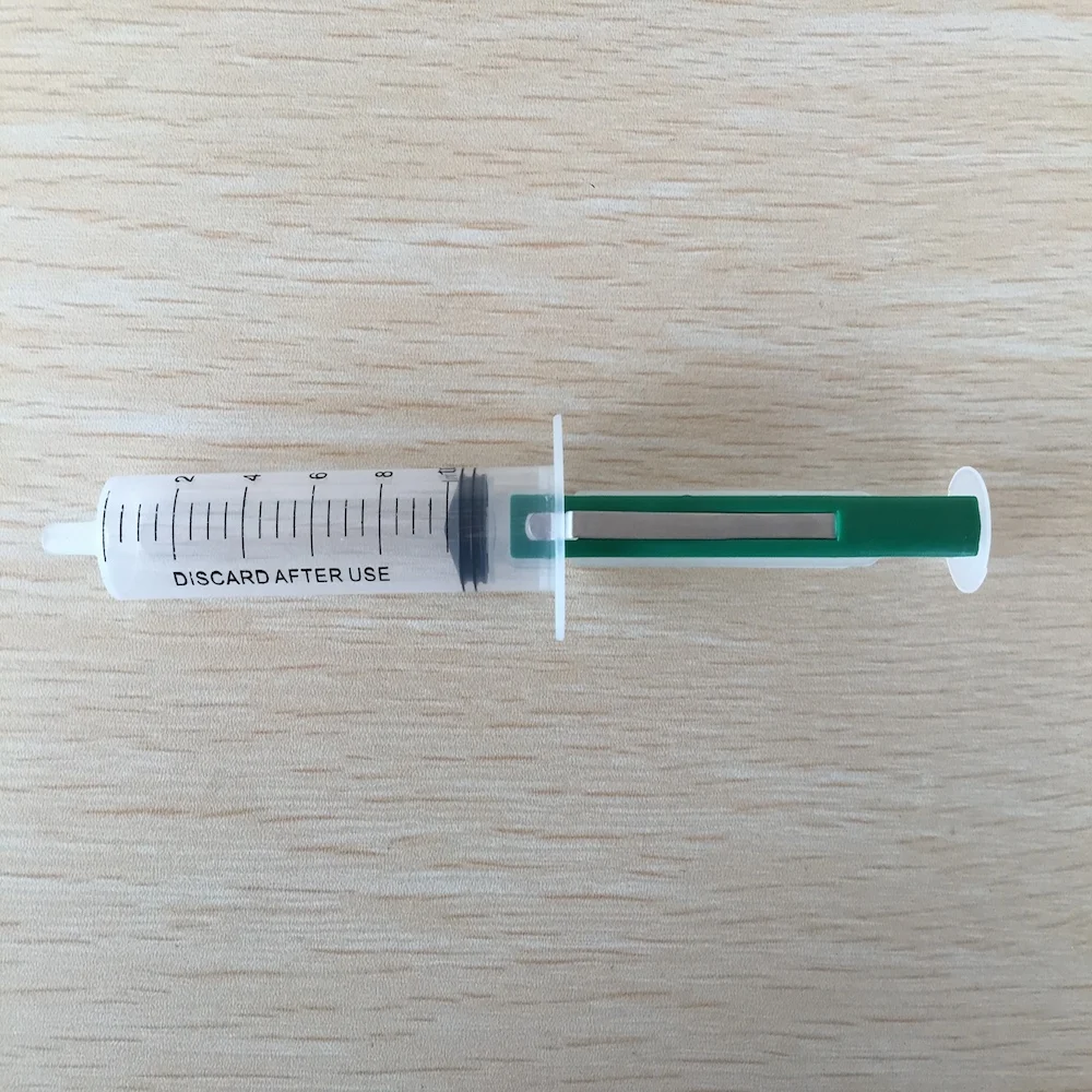 
10ml luer syringe vacuum lock basic surgery instruments snap lock 