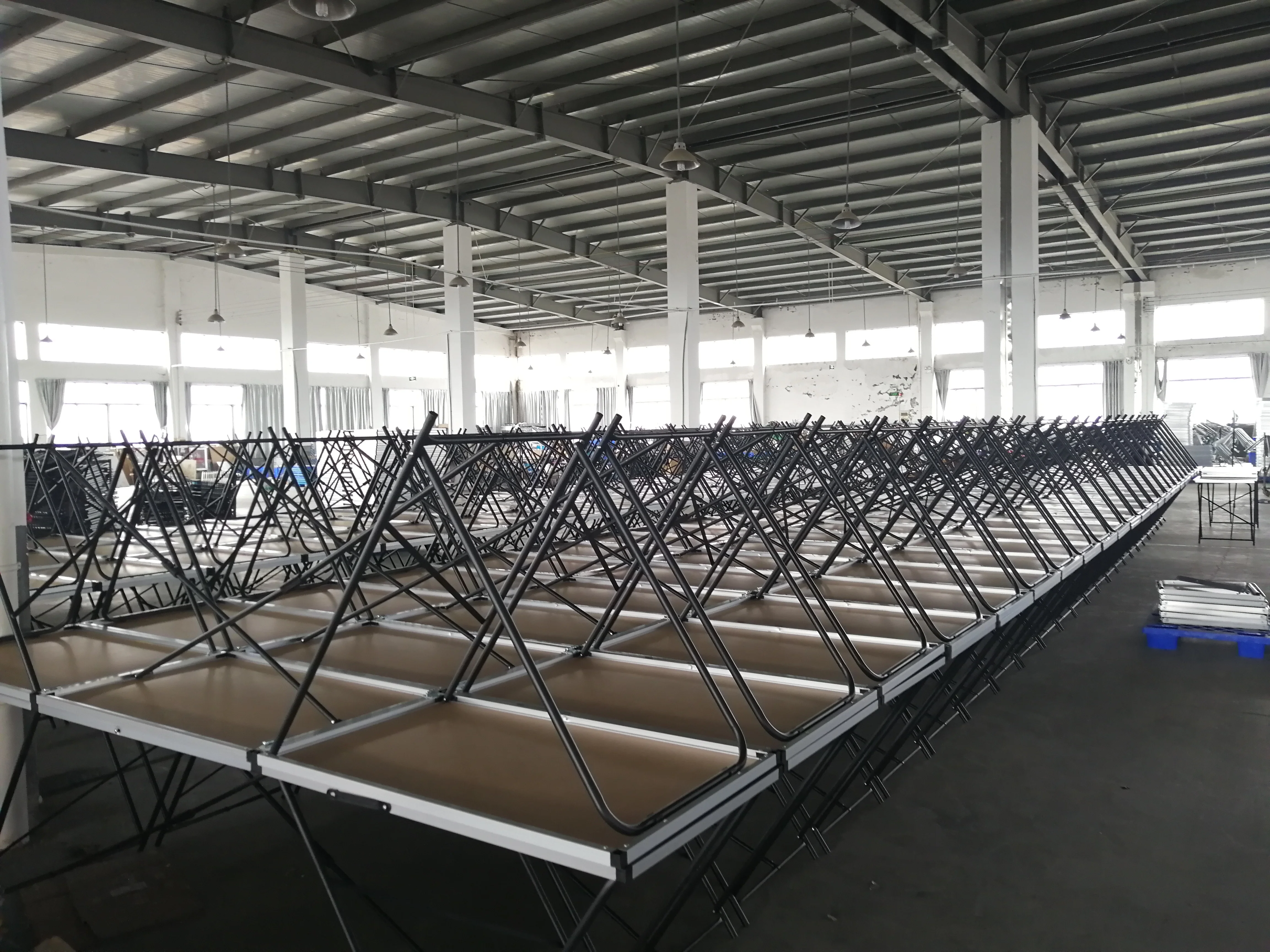 3M 3 section Aluminum profile Steel stand wallpaper pasting working folding table MDF black color outdoor