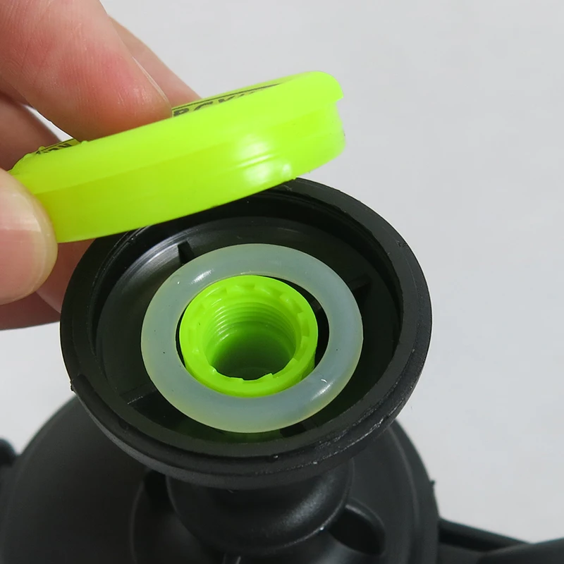 Binda 2L Plastic Manul Pressure Sprayer Garden Water Sprayer TF-02G