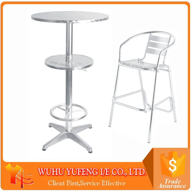 Aluminium table with folding mechanism MDF top