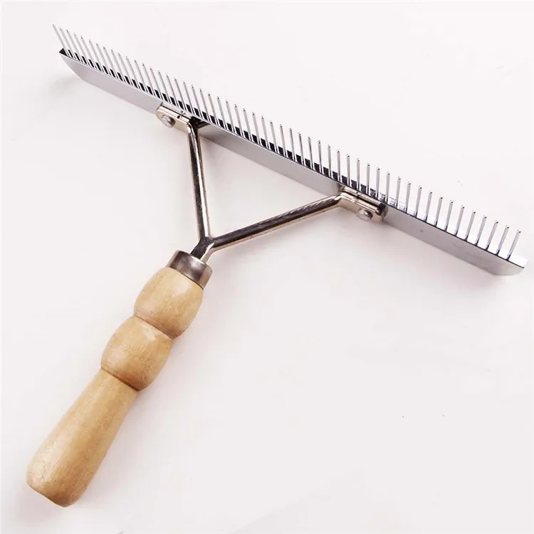 Wholesale mental horse harness hair brush