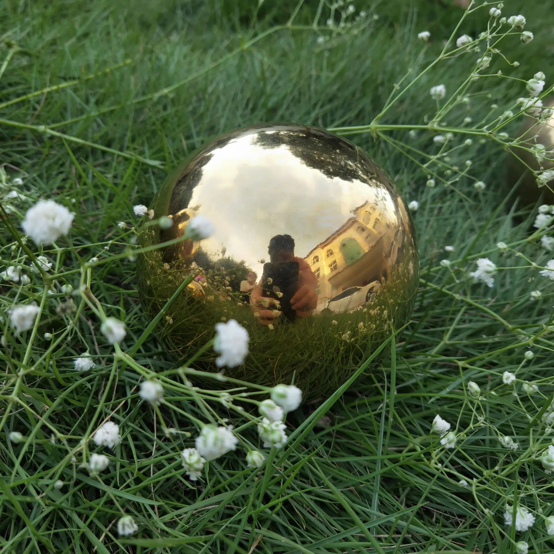 Polished Modern Metal Art Stainless Steel Hollow Garden Ball DIA150MM