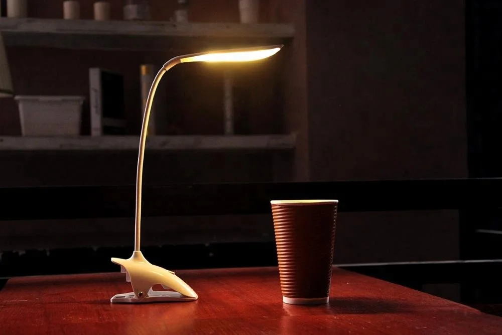 OEM клип на настольная лампа перезаряжаемая Светодиодная для чтения USB зарядное устройство 3 уровня яркости светодиодная