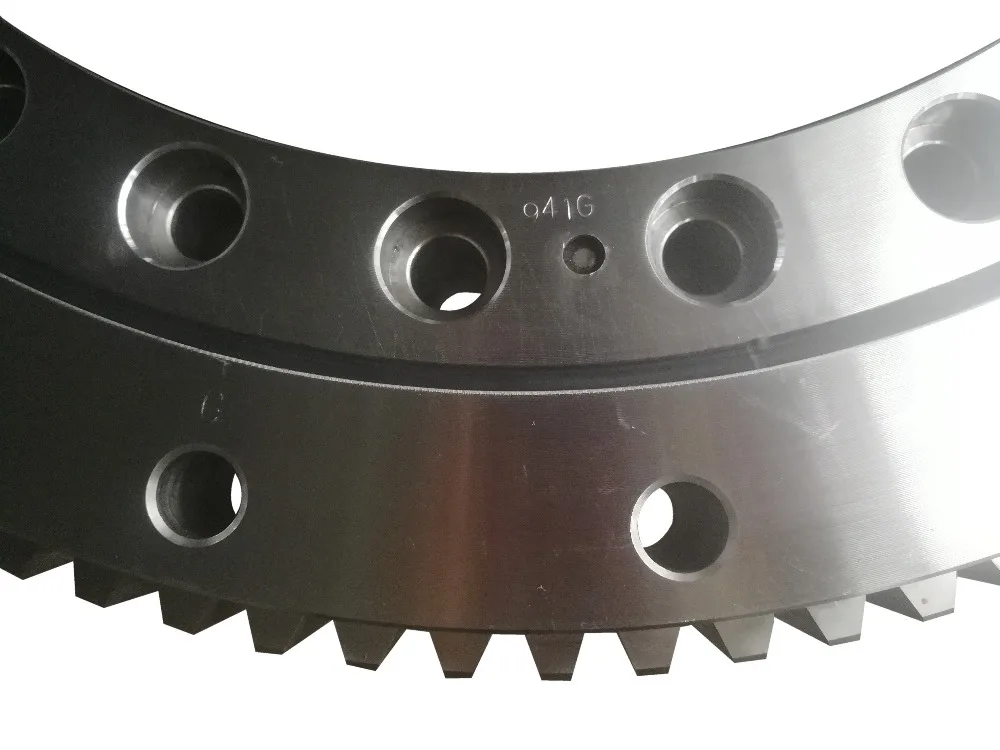 1 Year Warranty Swing Bearing for Excavator Parts