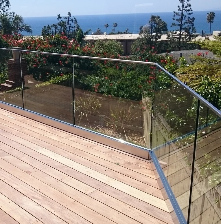 Hot Sale Aluminum U Channel Base Frameless Glass Railing for Indoor and Outdoor