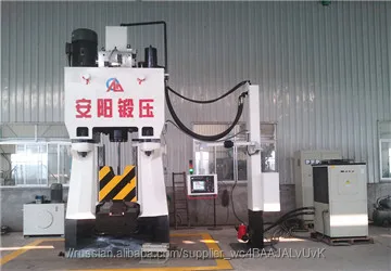 Пользует ЧПУ штамповочный полногидравлический молот для кования стального шара - ЧПУ штамповочный молот - кузнечный молот С92К