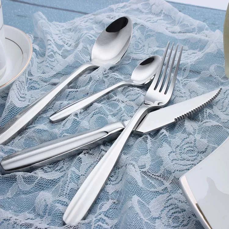 High quality bright silver cutlery stainless steel spoon and fork set