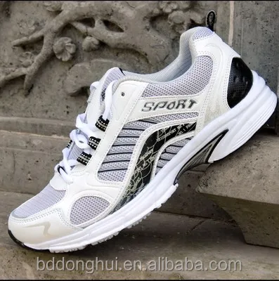 
latest design low price men tennis sport shoes 