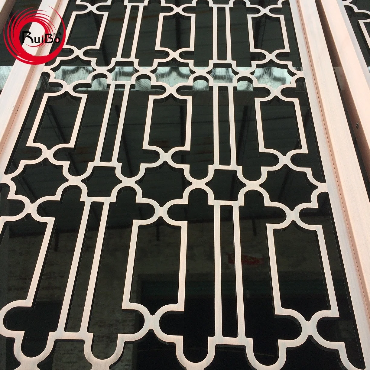
Wholesale customized design solid aluminum carving partitions metal screens decorative panels 