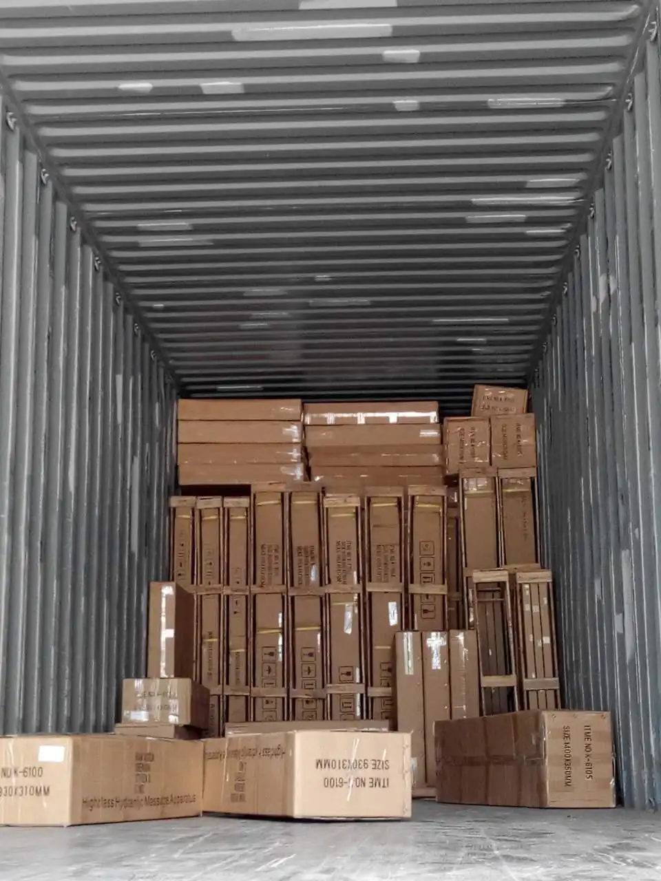 K-9507  Outdoor Traditional Style Home Spa Wooden Hot Tub Japanese Wood Bathtub