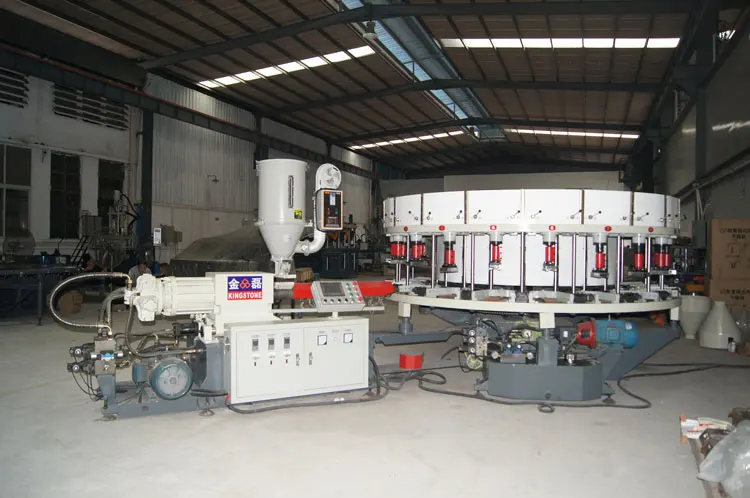 Машина для литья обуви из ПВХ спортивных кроссовок