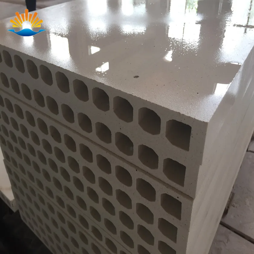 Cordierite Mullite Extruded Hollow Batts With High Carring Capacity