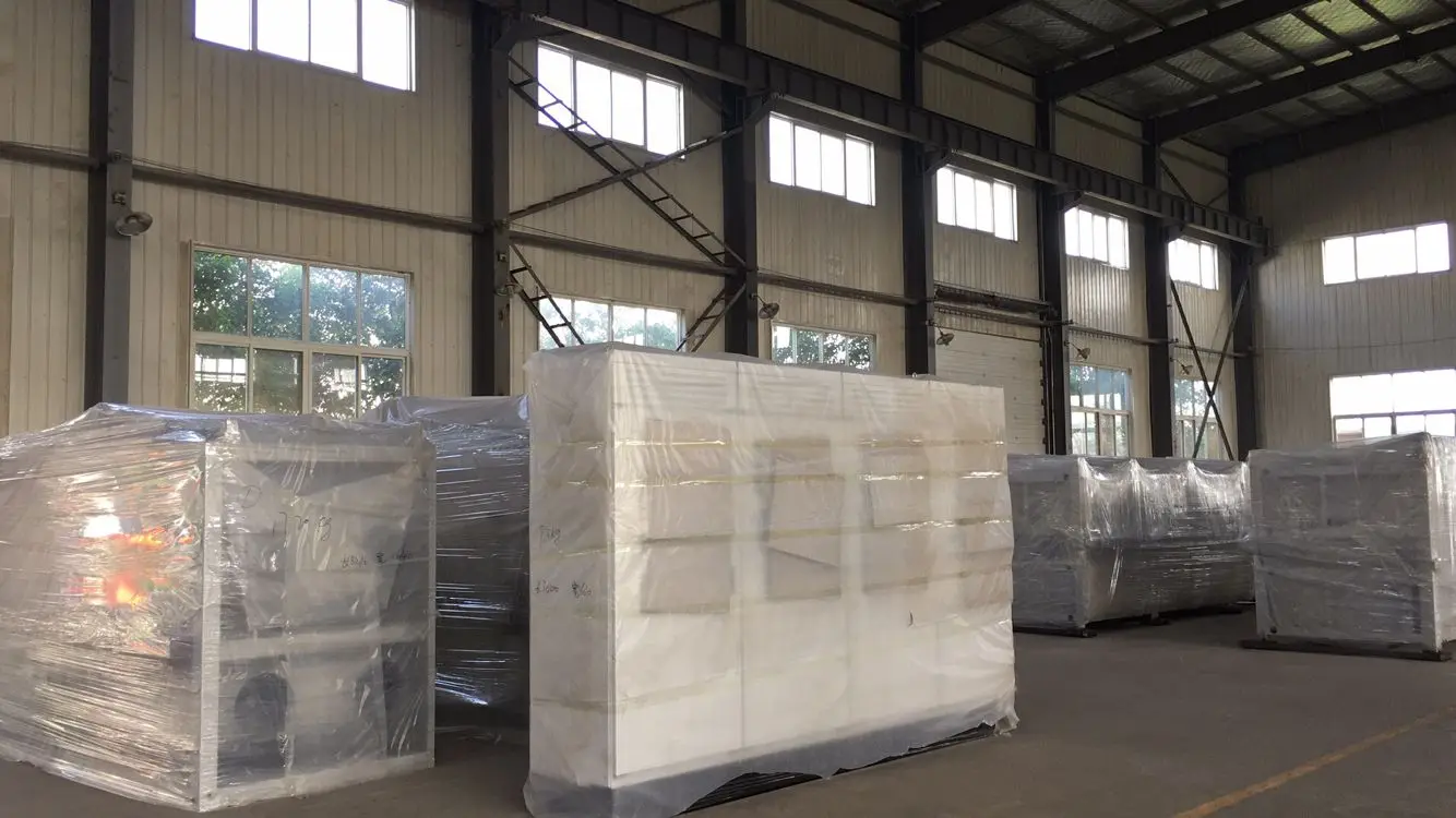 glass tempering machine