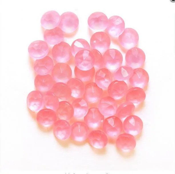 
 Яркие съедобные алмазные конфеты  