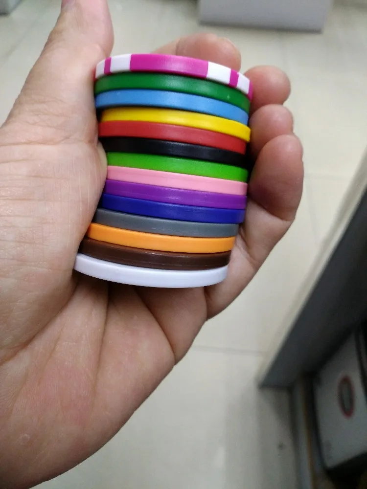 single color 11.5G 40MM Colored token with metal insert