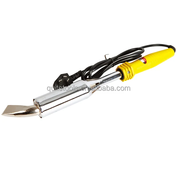 Электрический паяльник с пластиковой ручкой