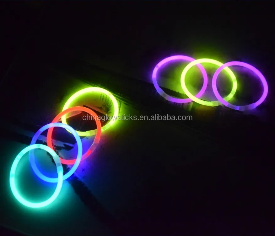 hot sale fluorescent glow sticks light liquids 8 inch glow stick bracelets