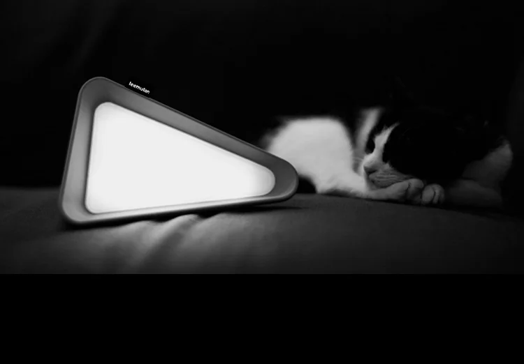 Creative Gravity Induction Flip USB Charging Triangle Student Dormitory Lamp