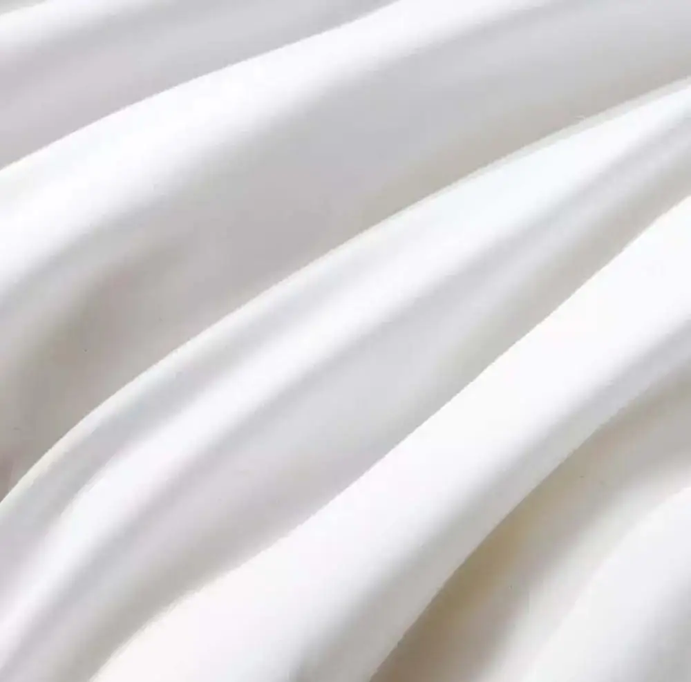 Lightweight Down Comforter Duvet Insert with Patchwork Sewning