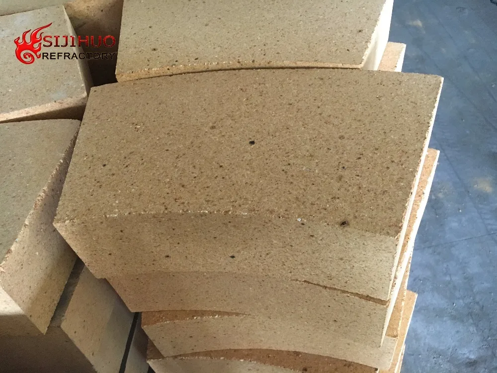 Tapered high alimina bricks for ling of kilns or Pizza Oven