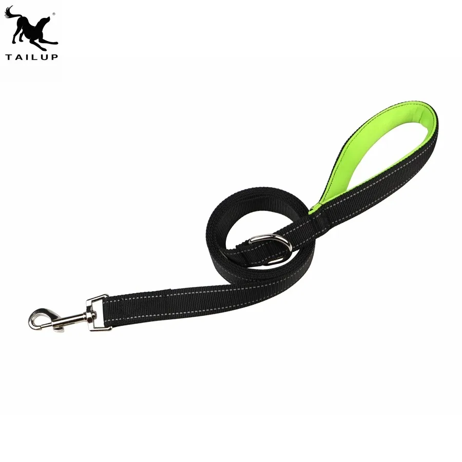 TAIL UP Handle Neoprene Padded China Wholesale Reflective Nylon Dog Leash Lead