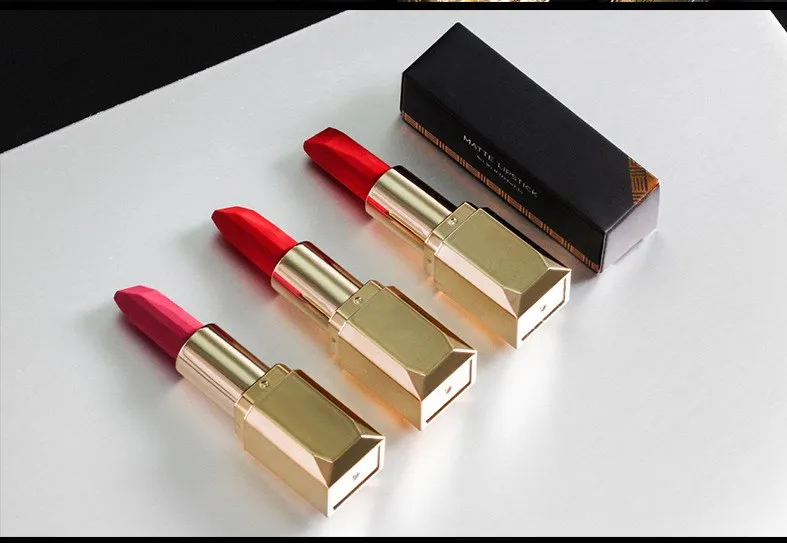 OEM/ODM private label fasion natural shining waterproof lipstick