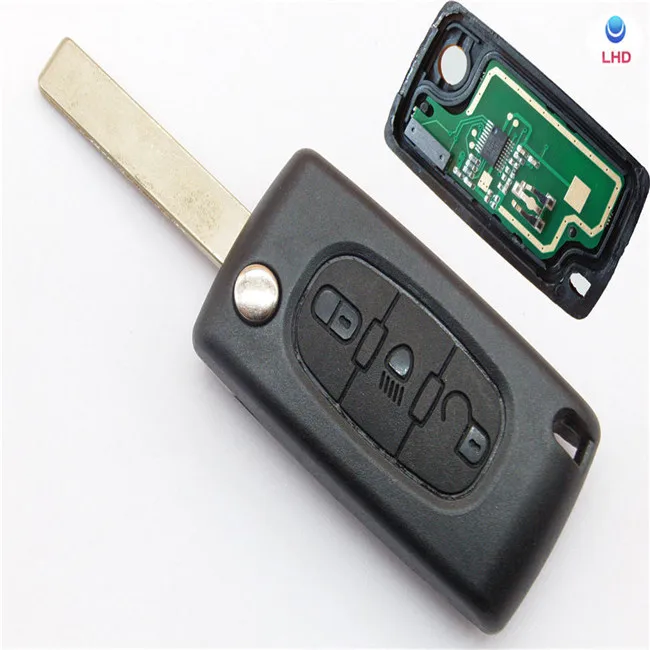 3 Buttons Remote Flip Key Folding Car Key light button For PEU 207 307 308 3008 407 433-MHz HU83 Blade ID46 CE0536