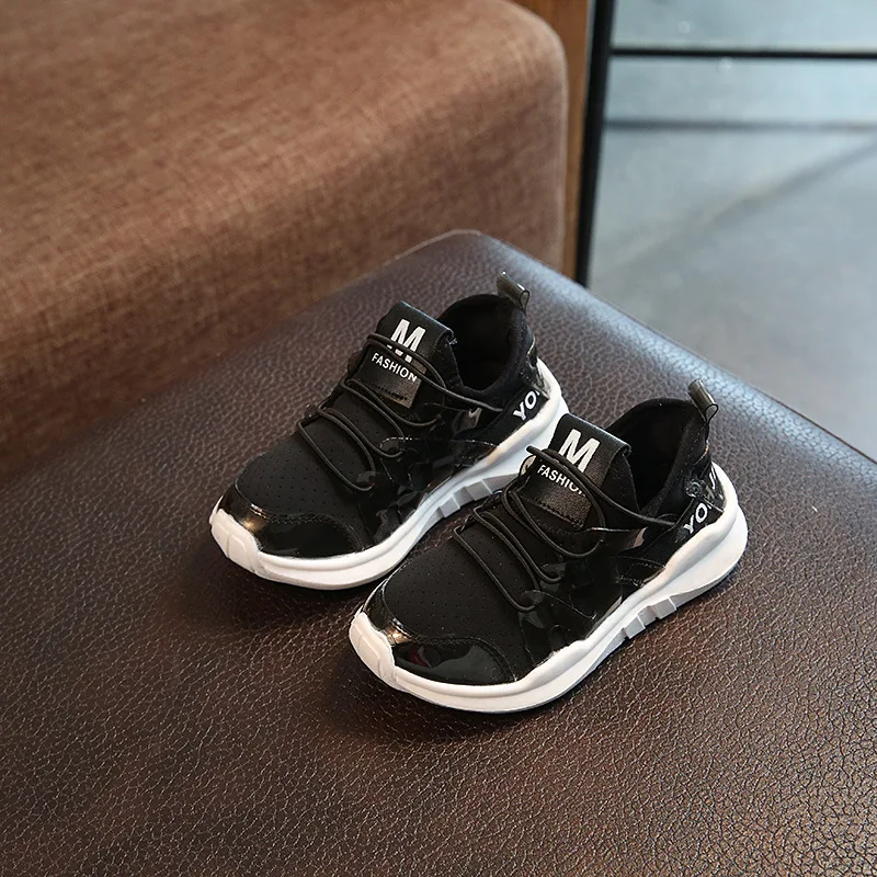 New Boys Girls Mesh Sneakers Children Shoes LED Breathable Running Shoes For Kids Flats Sports Footwear Star Fashion Casual Shoe