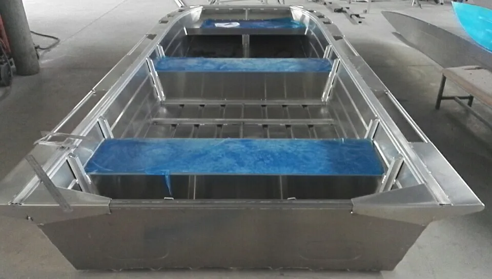 Алюминиевая лодка 465, рыболовная лодка