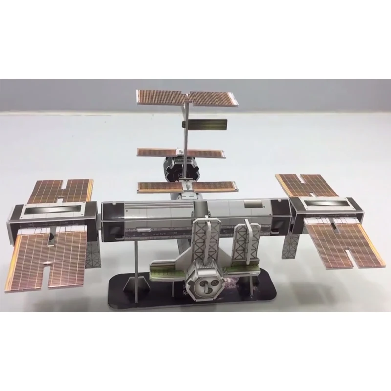 
3D Puzzle DIY Assembly The 3D Puzzle International Space Station Paper DIY Toy Educational Toy Jigsaw Puzzle 