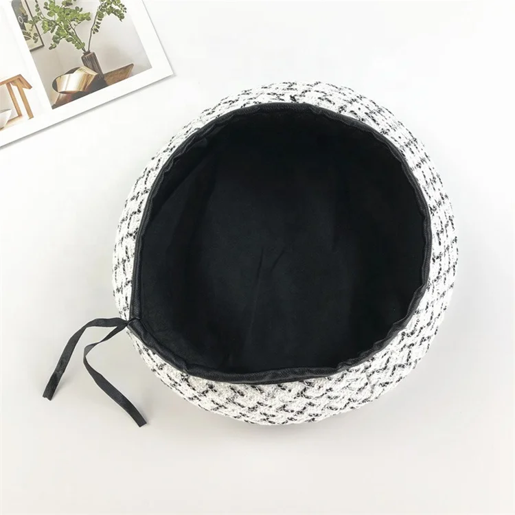 
Winter New Arrive Fashion Wind Port Black And White Bow Tie south Africa Beret Students Octagonal Cap 