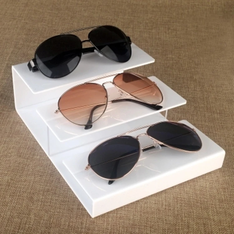 Custom Logo White Acrylic Fashion Eyewear Display Rack Design Optical Acrylic Eyeglasses Display Stand