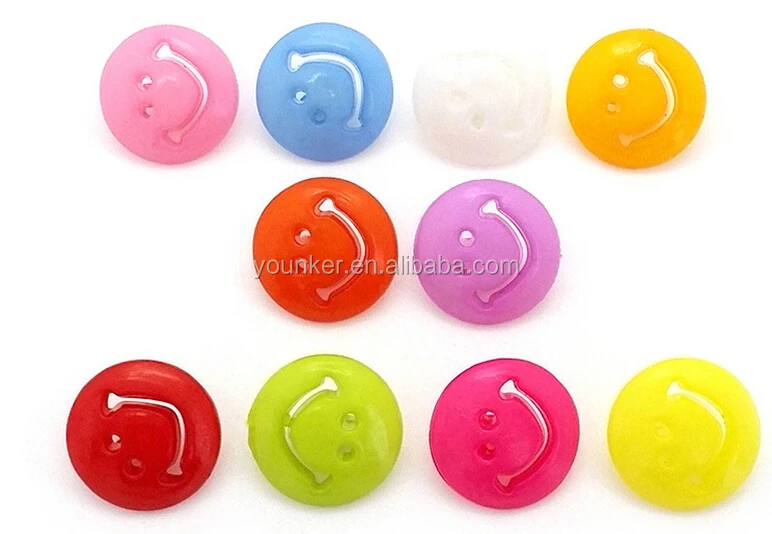Multicolor round smile face plastic buttons custom sewing round buttons