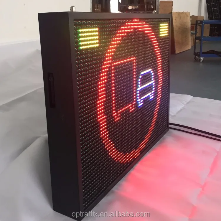 EN12966 P20 P16 P10 P8 RGB Traffic Control Full Matrix Signs Portable Car Truck Mounted LED Traffic Variable Message Signs