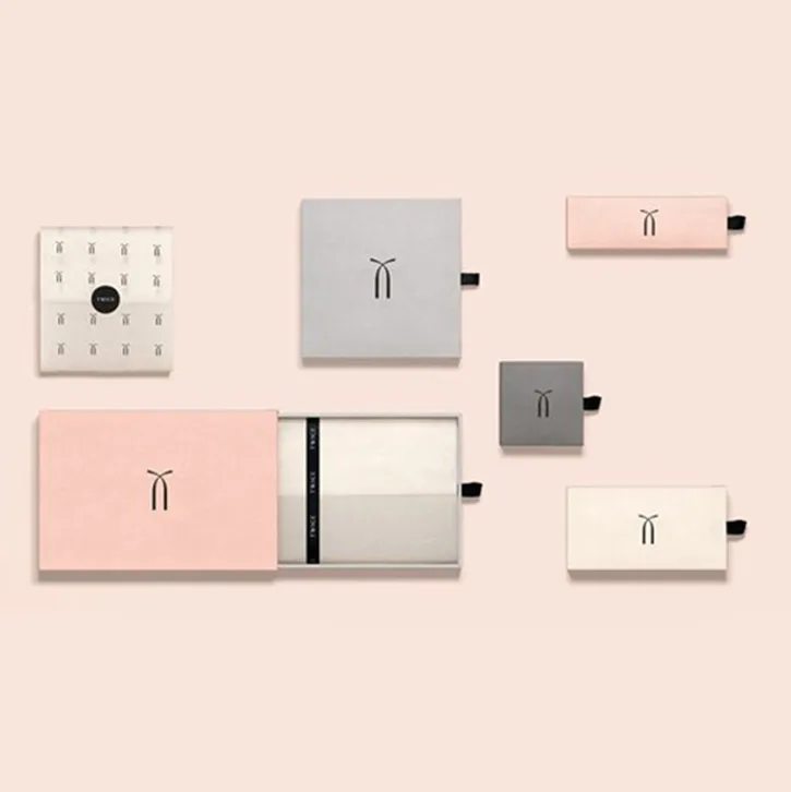 Custom luxury decorative cardboard box jewelery rigid packaging gift box