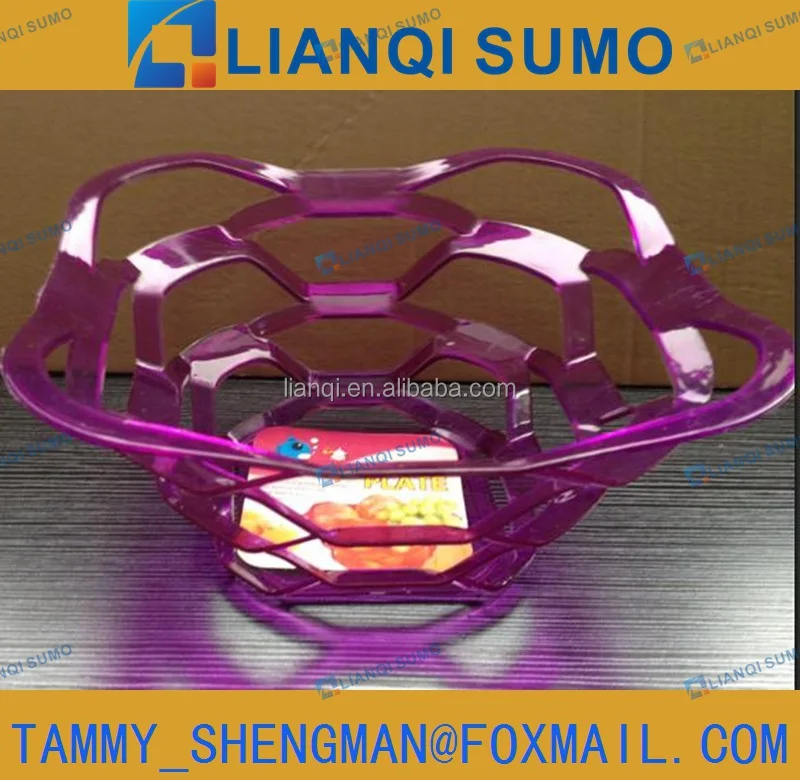 Plastic storage basket / fruit basket