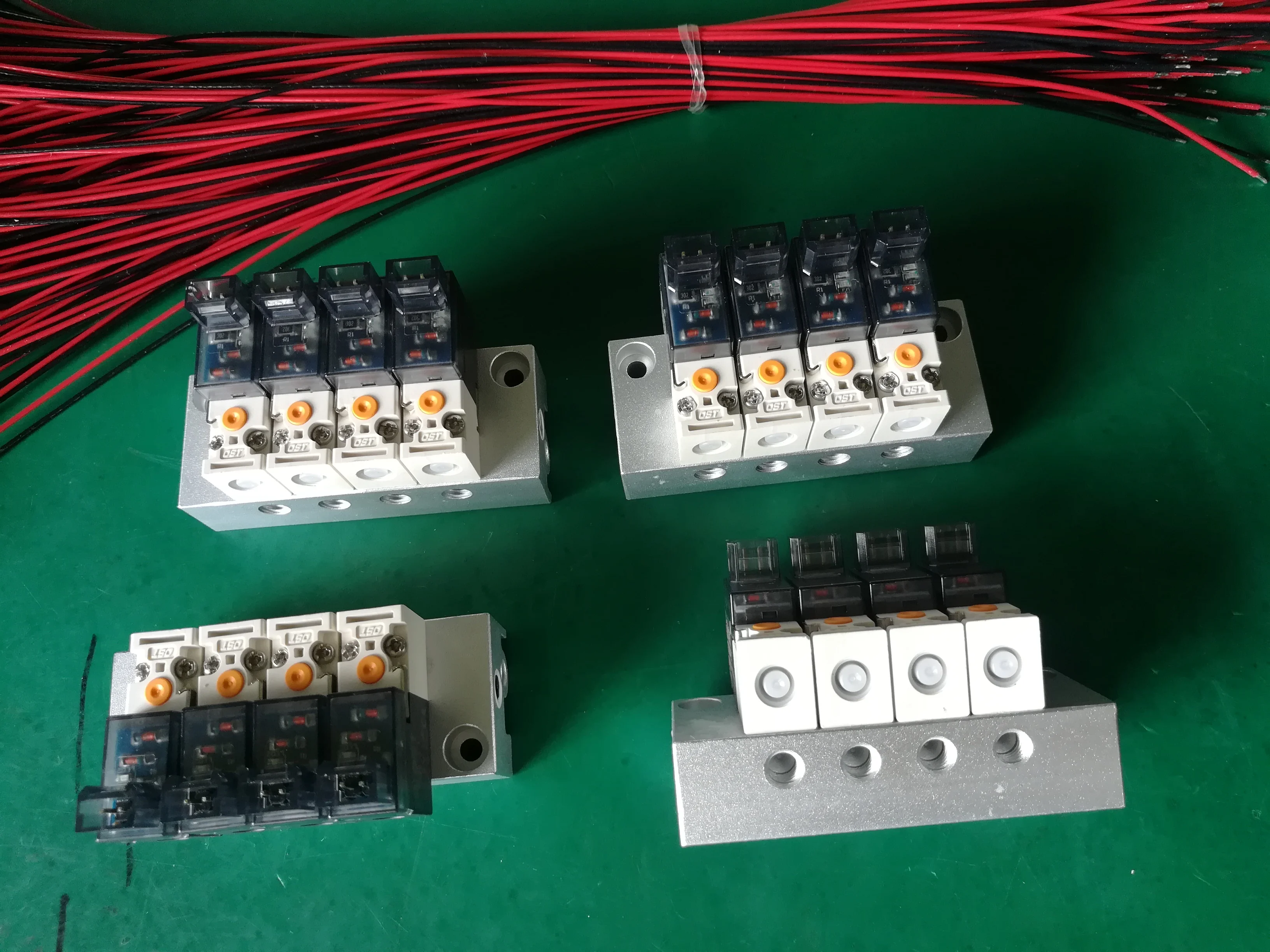 hosiery machine Miniature valve group 12V 24v solenoid coil combined 3 way solenoid valve hosiery machine