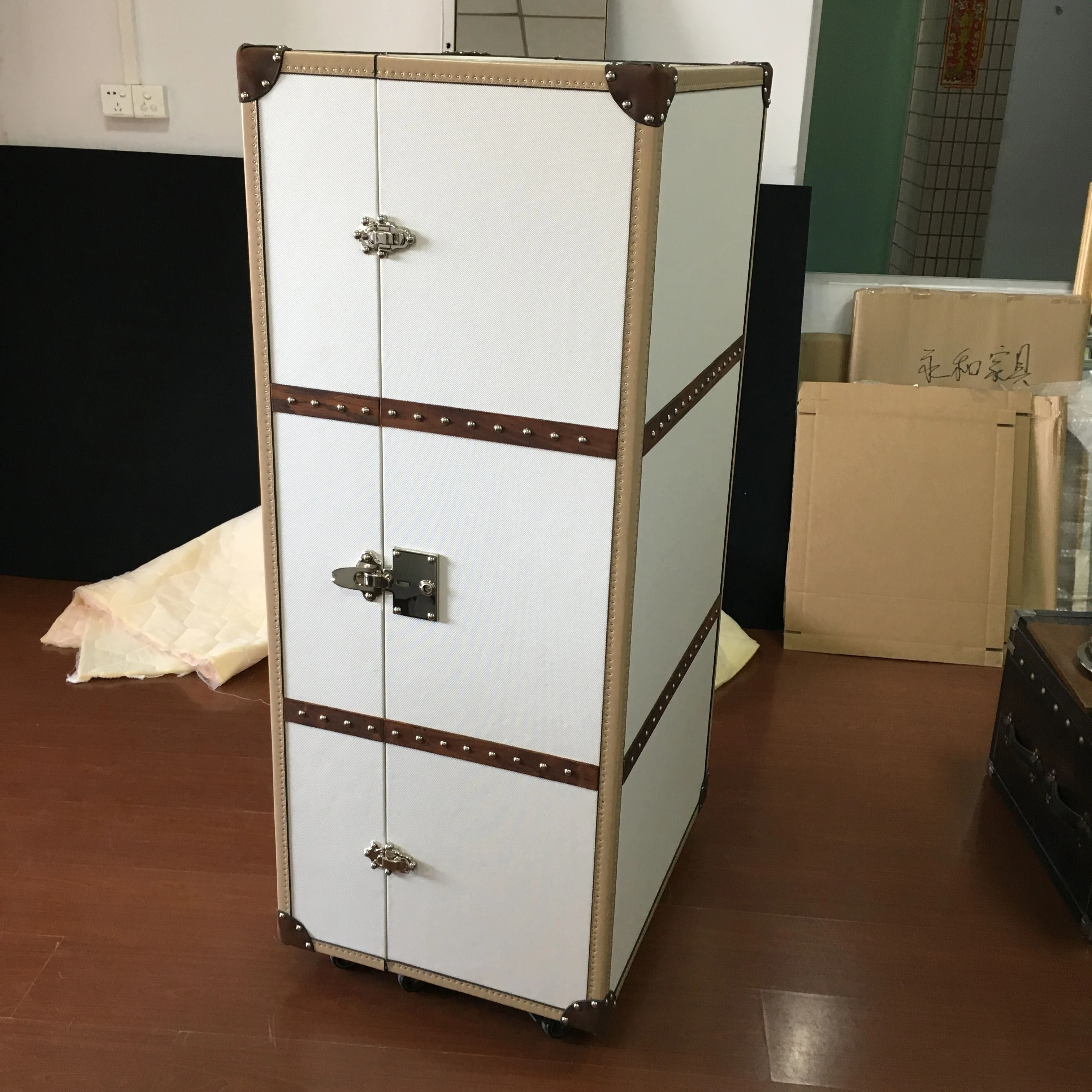 functional aluminum covering solid wood interior wine cabinet
