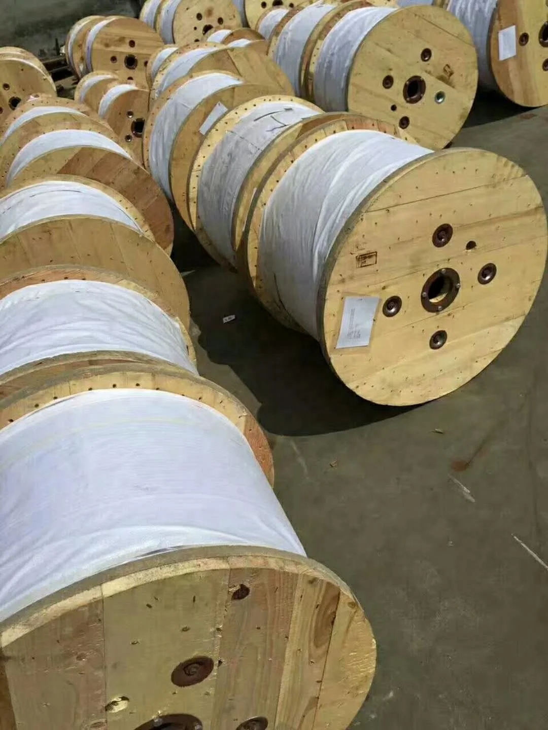 Factory directly sell galvanized steel wire/ wire strand/ehs guy strand with CE certificates