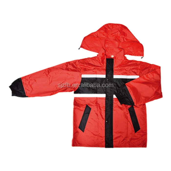 Good quality polyester coated pvc hood rainsuit with reflective tape, waterproof suit